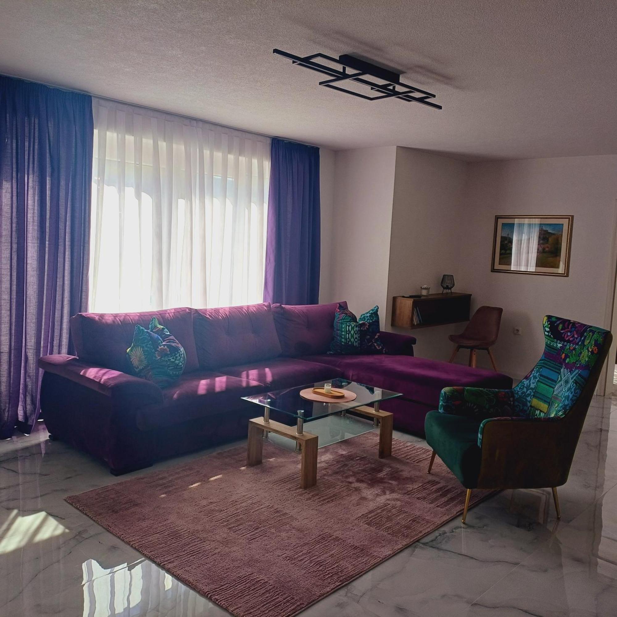 Family Estate Hadzalova Avlija Villa บีฮัช ภายนอก รูปภาพ